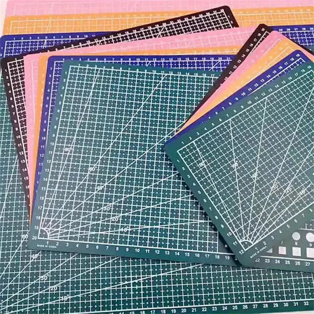 A4 Self-Healing Cutting Mat 1-Pack - Double-Sided Plastic Craft Board with Grid for Sewing, Scrapbooking & Fabric