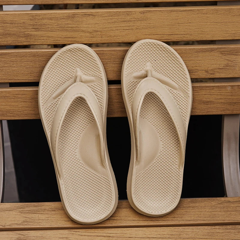 Men's flat sandals Non-slip flip flops Summer 2024 Men's Slippers EVA soft soled beach Shoes Comfortable Men's slides